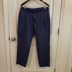 Izod Saltwater Men’s Chinos